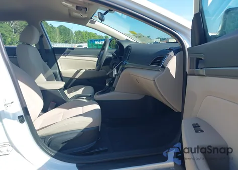 2018 Hyundai Elantra Sel z USA, uszkodzony, nr VIN 5NPD84LF3JH384958